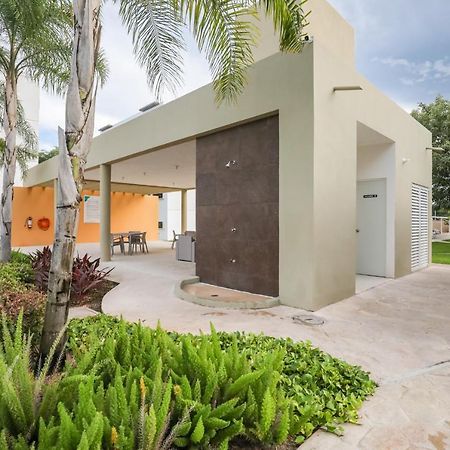 Departamento Lirios Residencial Para 5 Alberca Cancún Exterior foto